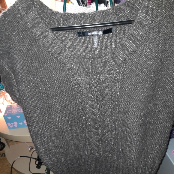 Mac & Jack brown Knit top. - Picture 9 of 16